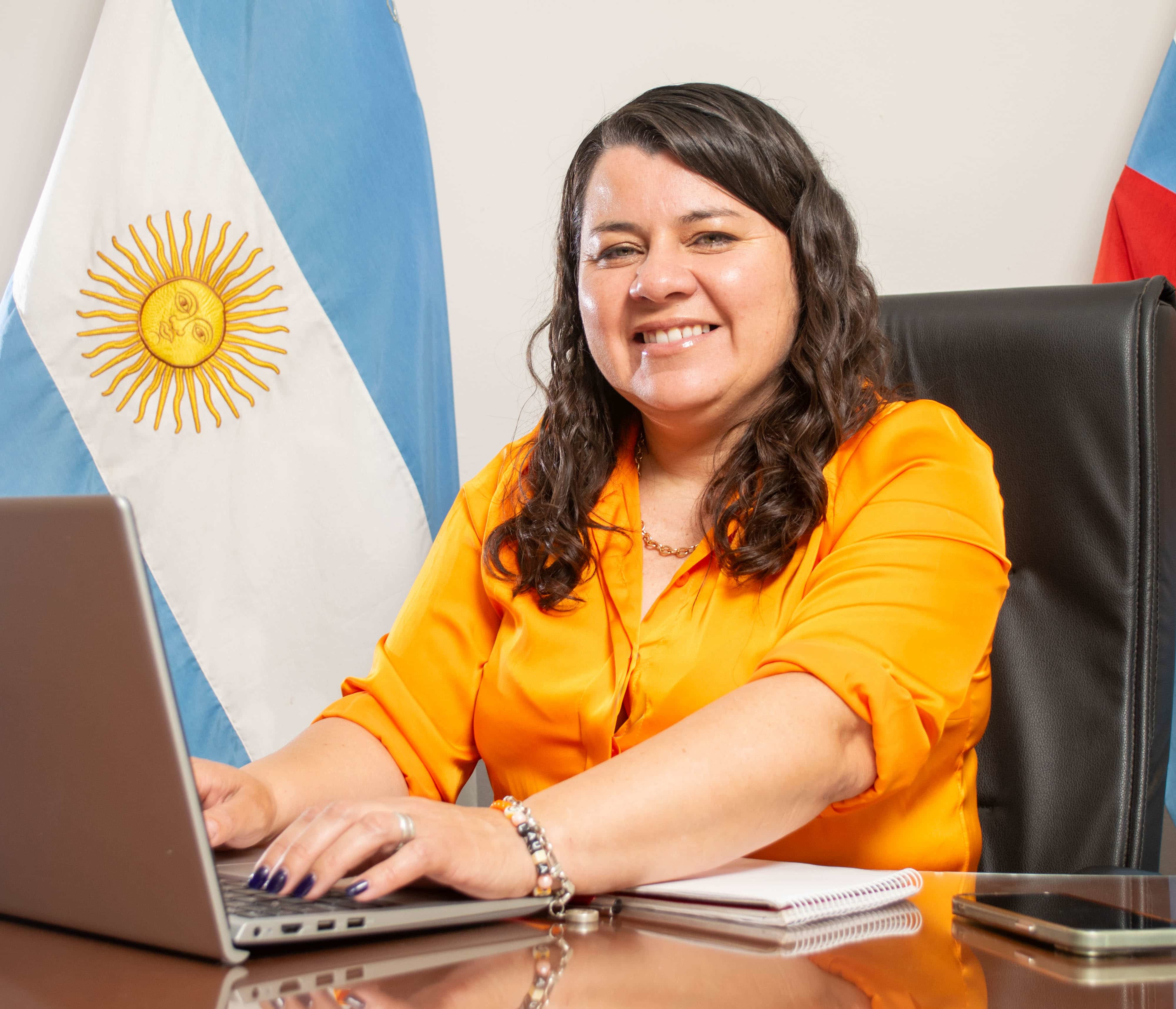 Cra. Laura Carrizo Arce